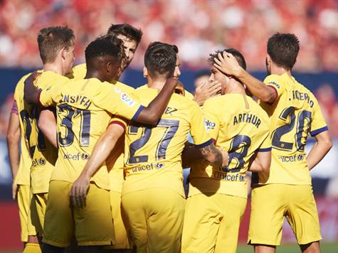 <STRONG>1:2 לברצלונה!</STRONG> מהלך שהחל בחילוץ כדור של בוסקטס הסתיים במסירה של פרס לארתור, והברזילאי בעט נהדר לרשת את שער הבכורה שלו בלה ליגה! (Getty)