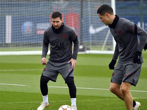 אין ספק שזו לא תקופה זוהרת מדי לקבוצה מעיר האורות. פ.ס.ז` ניצחה רק פעם אחת מתוך ארבעת המשחקים האחרונים, והערב היא תנסה לסיים את שלב הבתים בצורה מוצלחת מול קלאב ברוז` (getty)