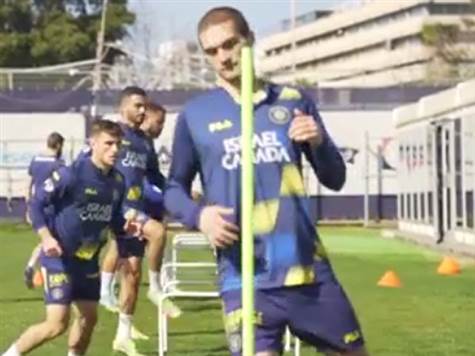 יובאנוביץ` על הספסל של מכבי ת``א