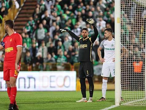 אשדוד לא מרבה לתקוף מאז השער שכבשה, אבל ההגנה שלה עומדת איתנה נגד מוליכת הטבלה (לירון מולדובן)