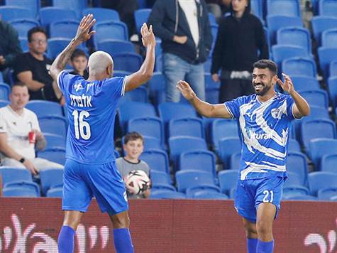 קרית שמונה חילצה 1:1 מול הפועל חדרה למרות שנותרה ב-10 שחקנים אחרי הרחקתו של אבו רומי. אייבינדר כבש בפנדל בבכורה המחודשת של אסף נמני על הקווים, זירקי השווה