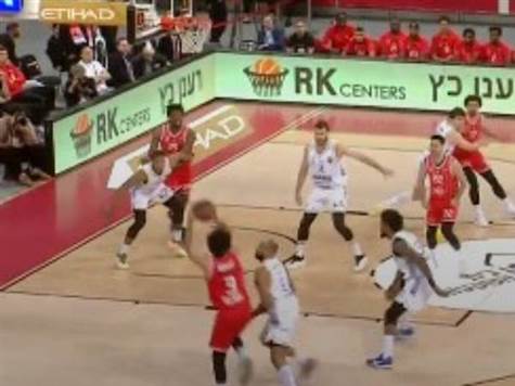 <strong>סל גדול של בראיינט עם שניות הבאזר!</strong>