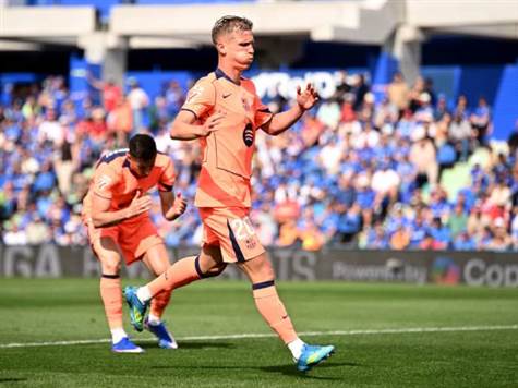 דוארטה לא מרחיק טוב ואולמו בועט לרשת החיצונית (GETTY)