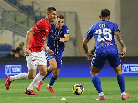 שתי הקבוצות במשחק בו הן אמורות להיות משוחררות (אודי ציטיאט)