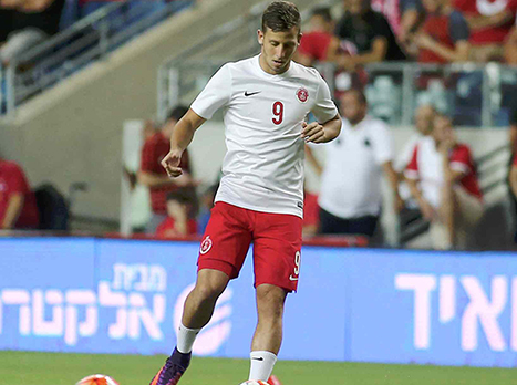 רייכרט תפס את מקומו של עזרא בהרכב האדומים. הוא יוכיח את עצמו? (צילום: אלן שיבר)