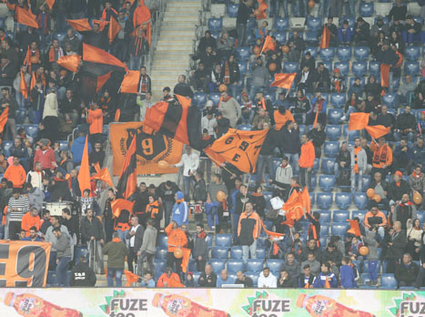 האוהדים הכתומים שחררו לחץ