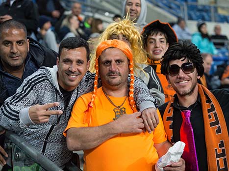 אווירת פורים חגיגית במושבה (צילום: עודד קרני)