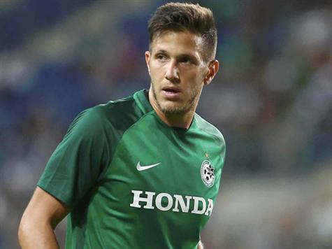 20 דקות לפתיחת המשחק: נעדכן אתכם רק שרמי גרשון קיבל את סרט הקפטן בחיפה (אלן שיבר)