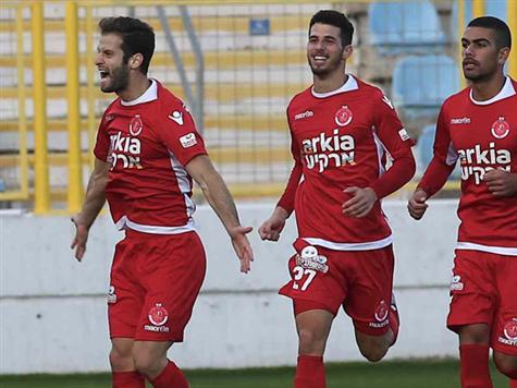 <STRONG>סיום בהרצליה, 0:1 קטן של הפועל תל אביב על מכבי הרצליה משער של אור אוסטוינד מהנקודה הלבנה (אלן שיבר)</STRONG>