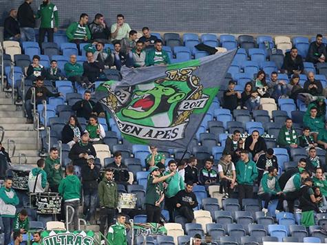 הירוקים לאט לאט ממלאים את האצטדיון