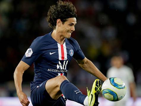 מכה לפ.ס.ז`. החלוץ נפצע ומוחלף כבר לאחר עשר דקות