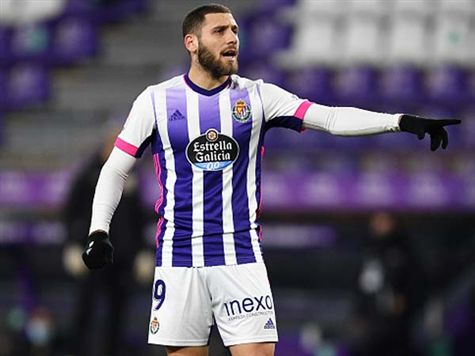 הישראלי עולה מהספסל (getty)