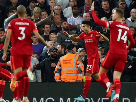 הגיע מוקדם למשחק (GETTY)