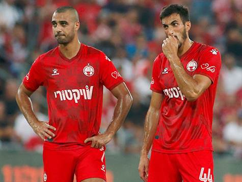 <P>כשהיא ברצף של שני הפסדים רצופים בליגה ושלושה ימים לאחר התיקו נגד אוסטריה וינה במסגרת הקונפרנס ליג, הפועל באר שב תתארח הערב בבלומפילד והיא תפגוש את הפועל ת``א, במטרה לחזור למסלול הניצחונות בזירה המקומית</P>
<P>(אלן שיבר)</P>