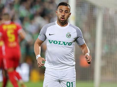 ניסיון נוסף של הירוקים, גם דיא סבע עם בעיטה מרחוק, שחמקה הרחק החוצה. מכבי חיפה נראית לא טוב עד כה במשחק (לירון מולדובן)