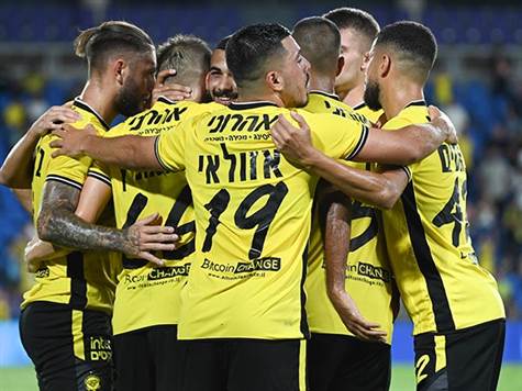 נתניה נראית בדרך הבטוחה לניצחון (ברני ארדוב)