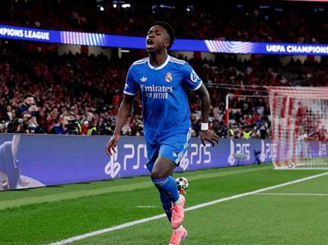 <strong>איזה שער גדול!&nbsp;</strong>(Photo by Eric Verhoeven/Soccrates/Getty Images) <strong>צפו בשער</strong>