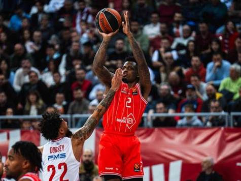 <strong>סל גדול של בלייקני במתפרצת</strong>