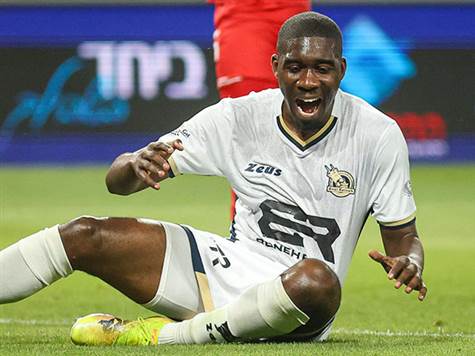 אחרי מחצית ראשונה סוערת, קיבלנו קצב הרבה יותר נמוך אחרי ההפסקה&nbsp;(קובי אליהו)