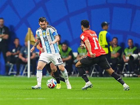 פתיחת משחק רגועה מאוד באטלנטה&nbsp;(Photo by Evrim Aydin/Anadolu via Getty Images)
