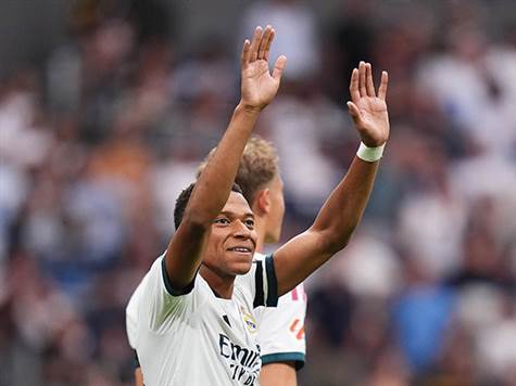 <strong>הצרפתי מצטרף לחגיגה.&nbsp;</strong>(Angel Martinez/Getty Images)