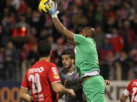 אג`ידה מתעופף (דני מרון)
