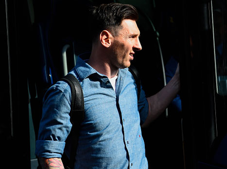 כשהיא בעיצומו של משבר עם שלושה הפסדים ברציפות בליגה, ברצלונה נלחמת על מקומה בפסגה. האם הבלאוגרנה תשיג את הניצחון שיתן לה קצת אוויר? ברוכים הבאים לזירת המשחק, בארסה מתארחת אצל לה קורוניה