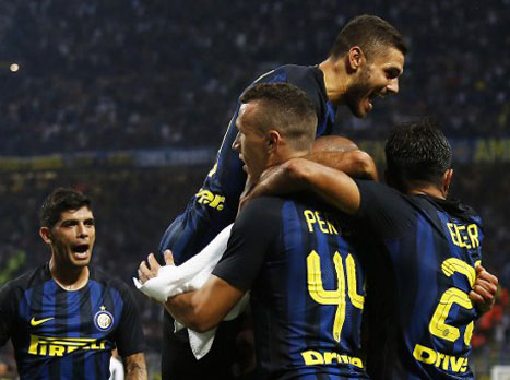 <STRONG>צפו בתקציר ></STRONG>