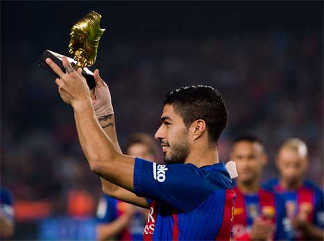 התשובה לשאלת המחצית שלנו: לואיס סוארס כבש 40 שערי ליגה בעונה שעברה (Getty).