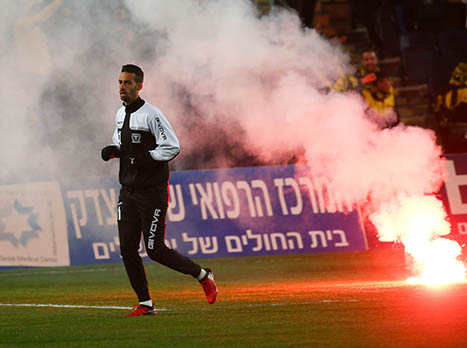 אווירה לוהטת בטדי (דני מרון)