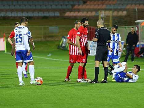 כדורגל זה לא (לירון מולדובן)