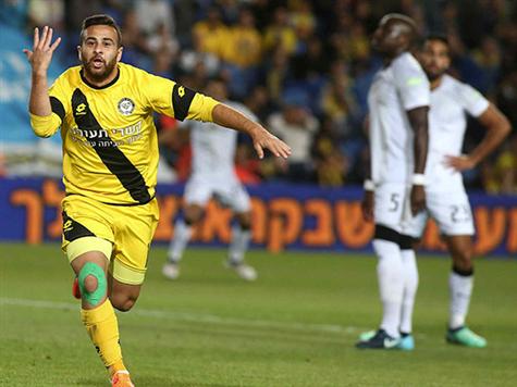 סבע עם שער מספר 19. בעונה שעברה קיארטנסון סיים כמלך השערים עם הכמות הזו. אחרי 36 מחזורים! (צילום: אלן שיבר)