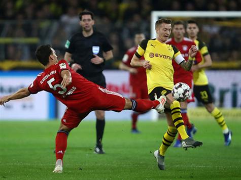 רוייס עם הפספוס של המשחק עד כה (alex grimm/getty)