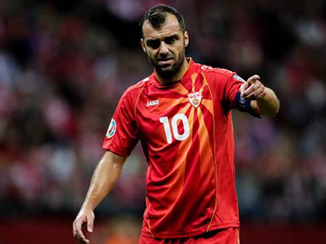 שימו לב לגוראן פאנדב: בגיל 36, השחקן המקדוני הגדול ביותר, פותח בהרכב ומנסה להגיע להישג עם הנבחרת לפני הפרישה (getty)