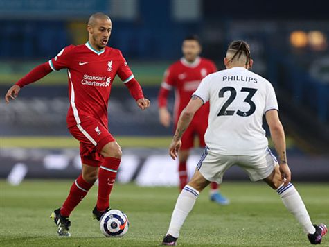 ליברפול פתחה את ההתמודדות בלחץ עז. בינתיים, החבורה של ביילסה מצליחה לנטרל את הלחץ בלי שום&nbsp;בעיה. (GETTY)