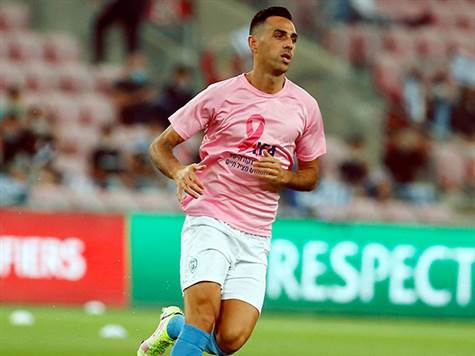 מוטל`ה שפיגלר הגיע לאצטדיון טרנר: ``באתי להריע לערן זהבי עושה היסטוריה`` (אלן שיבר)