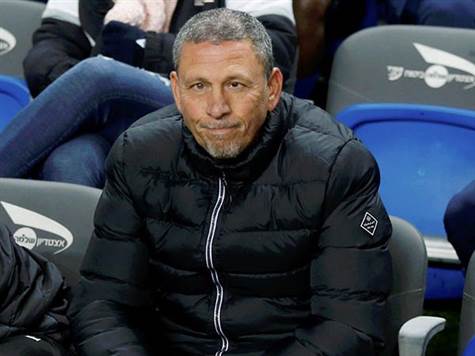 בתוך מאבקי ההישרדות הקשוחים, ניר קלינגר יקווה לאתנחתא מוצלחת במסגרת הגביע (בו כבר זכה פעמיים כמאמן - עם מכבי ת``א ב-2005, ועם הפועל חיפה ב-2018) (צילום: אלן שיבר)