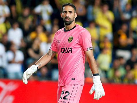 בית``ר ירושלים מסובכת, ומחפשת דרך החוצה מהמשבר. כרגע היא אפילו לא בועטת לשער (צילום: אלן שיבר)