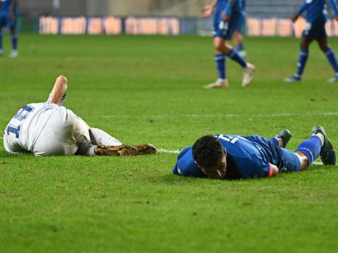 הדרבי של פתח תקווה תמיד מסקרן, בטח כשכל אחת יש מטרה משלה. הפועל פ``ת מקווה לחזור למאבקי התחתית אחרי שכבר הייתה בפער של חמש נקודות מחוף מבטחים, בעוד מכבי פ``ת מקווה להשיג את הכרטיס לפלייאוף העליון. (ברני ארדוב)