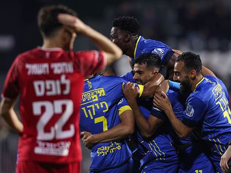 השער של גאנם הערב - המהיר ביותר שהובקע העונה בליגת העל (צילום: מאור אלקסלסי)