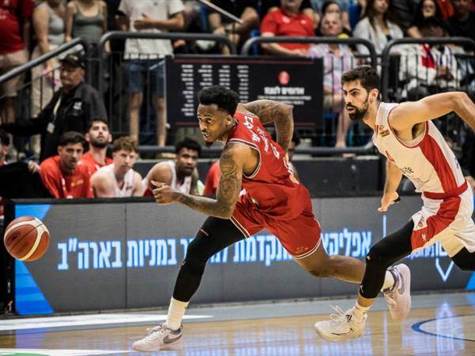 <strong>צפו בחסימה המצוינת של בינגהאם >></strong>
