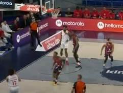 <strong>שלשה גדולה של הפועל!</strong>