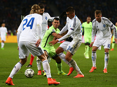 אגוארו מוקף (GETTY)