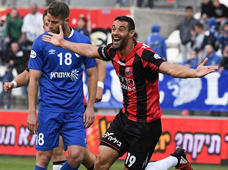 <STRONG>שער נהדר של שלומי ארבייטמן (צילום: אנצ`ו גוש)</STRONG>