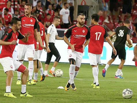 אחרי ה-1:2 הנזיל והשביר שהשיגה במשחק הראשון של פלייאוף האלופות, הפועל ב``ש תנסה להתנתק ממאריבור לפחות ל-90 דקות ולפתוח את העונה החדשה בליגה ברגל ימין (צילום: אלן שיבר)