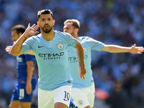 אגוארו חוגג יתרון מוצדק לחלוטין (GETTY)