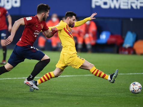 שליטה קטאלונית במחצית השניה, אך למעט הבעיטה של מסי, אין מצבים מסוכנים ליד שערו של הררה (Getty)