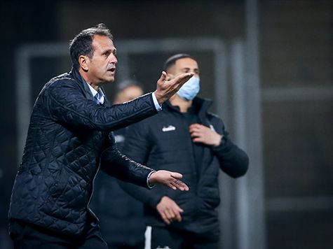 מלבד הניסיון להתקרב לפלייאוף העליון, רוני לוי רוצה לרשום ציון דרך נוסף הערב: ניצחון בכורה בהפועל באר שבע; המאמן יצטרך להסתדר בין השאר ללא ז`וסוואה וחאתם עבד אלחמיד המורחקים (מאור אלקסלסי)