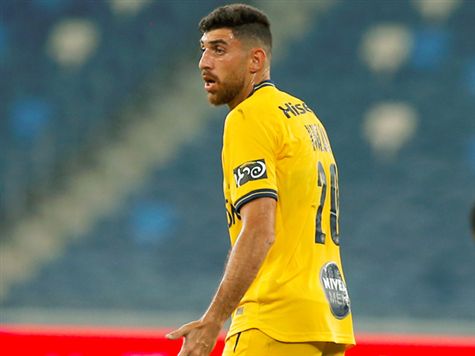 שני משחקים ללא שער לצהובים (אלן שיבר)