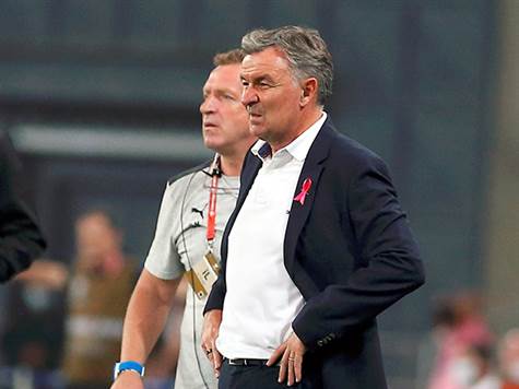 ישראל נראית קצת פחות טוב בדקות האחרונות. מה יעשה האיש שבתמונה? (אלן שיבר)